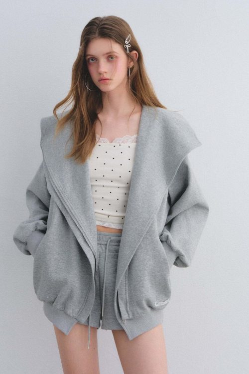 Oversized Collar Zip-Up Hoodie / Flare Sweatpants