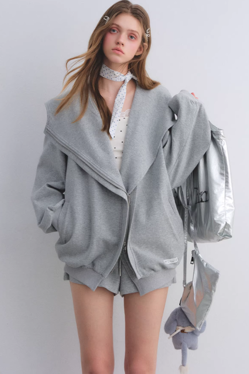 Oversized Collar Zip-Up Hoodie / Flare Sweatpants