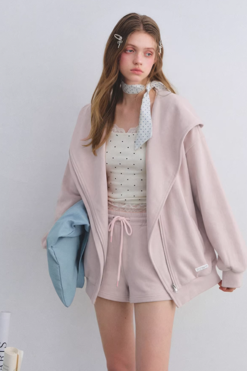 Oversized Collar Zip-Up Hoodie / Flare Sweatpants