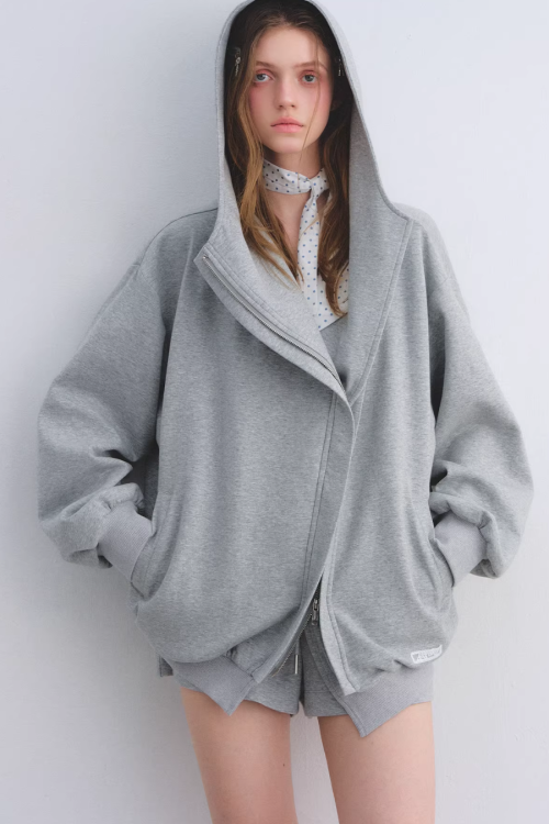 Oversized Collar Zip-Up Hoodie / Flare Sweatpants