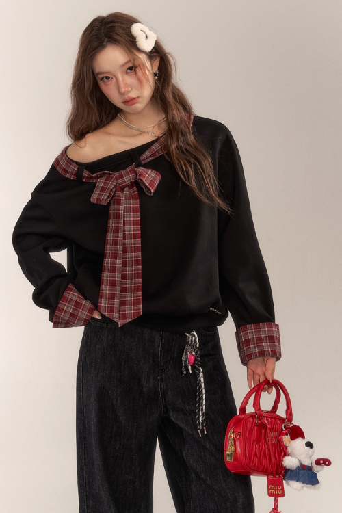 Paid Ribbon One-Shoulder Top