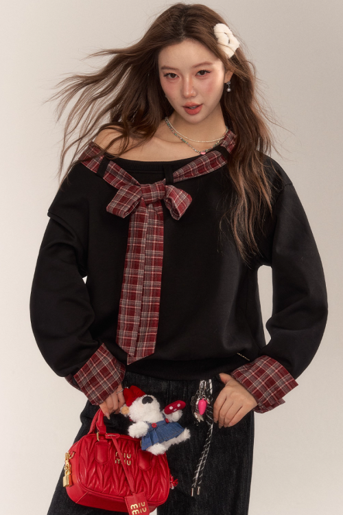 Paid Ribbon One-Shoulder Top