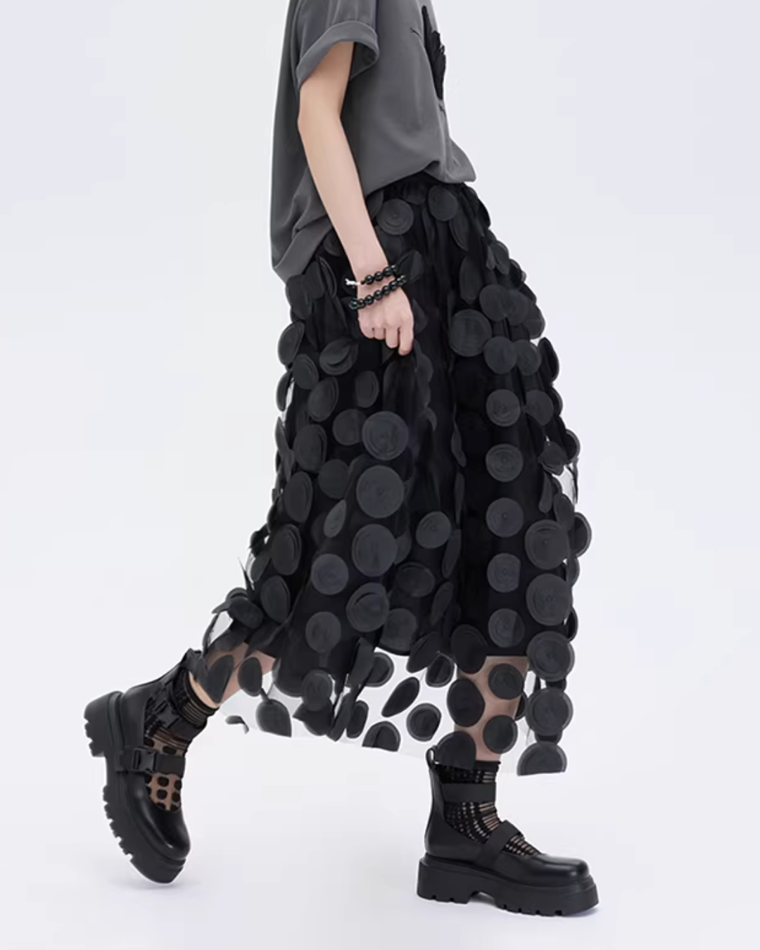 Patch Embroidered Flared Mesh Skirt Patch Embroidered Flared Mesh Skirt