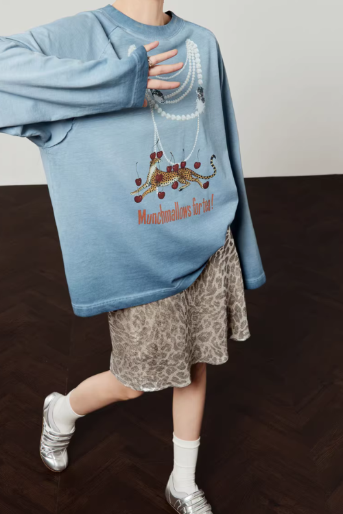 Pearl Light Leopard Long-Sleeve Top / Leopard Skirt