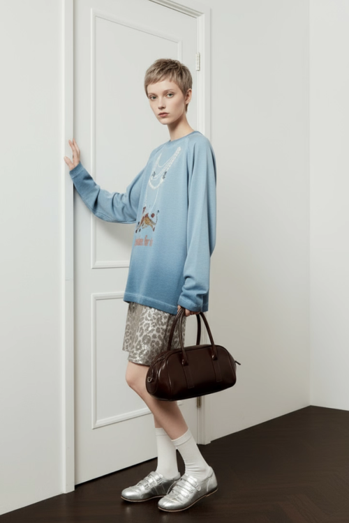 Pearl Light Leopard Long-Sleeve Top / Leopard Skirt