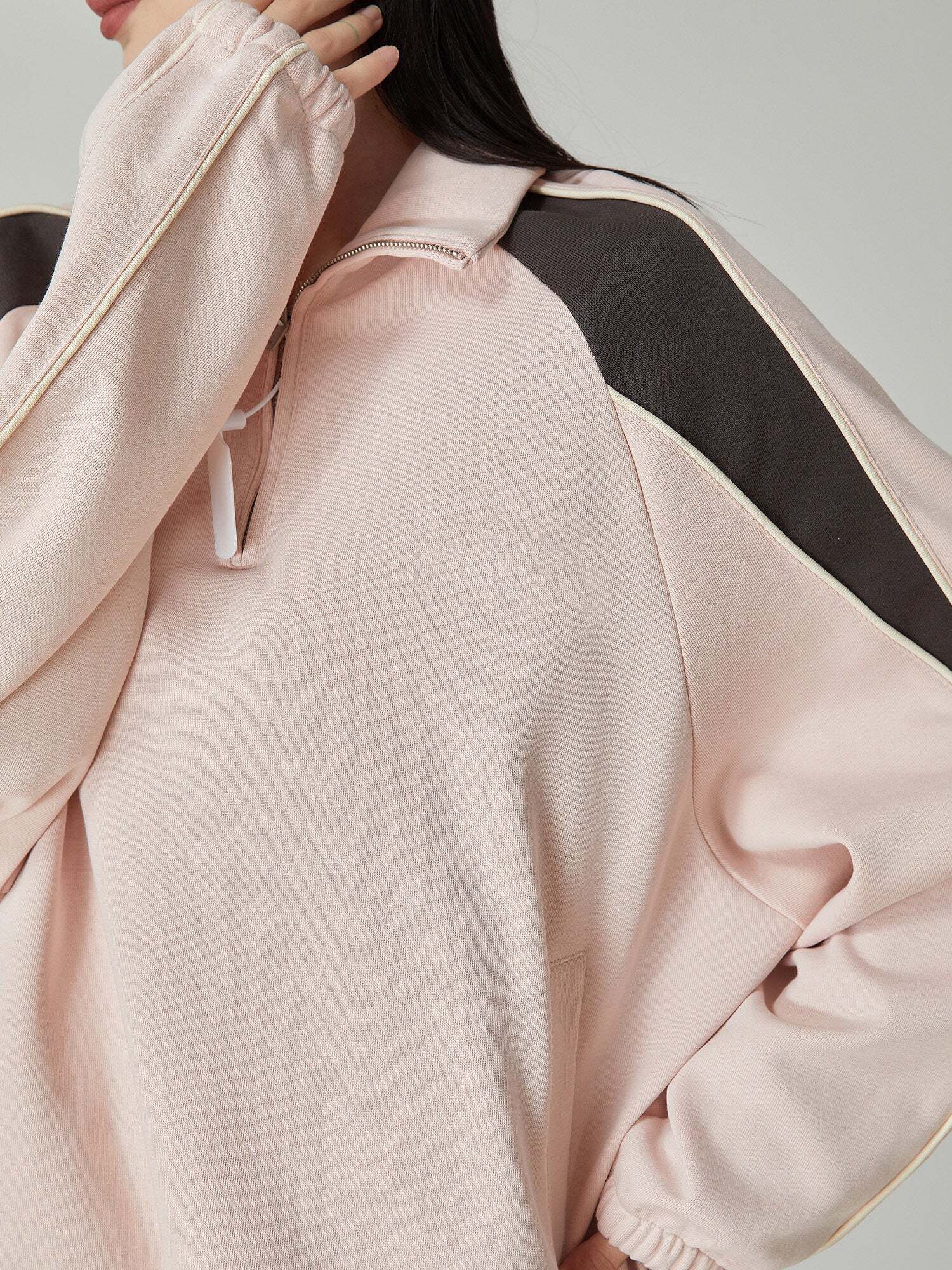 Pink Stand-Collar Sweatshirt / Loose Sweatpants Pink Stand-Collar Sweatshirt / Loose Sweatpants