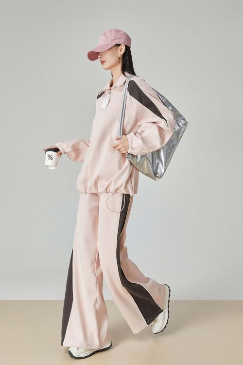 Pink Stand-Collar Sweatshirt / Loose Sweatpants