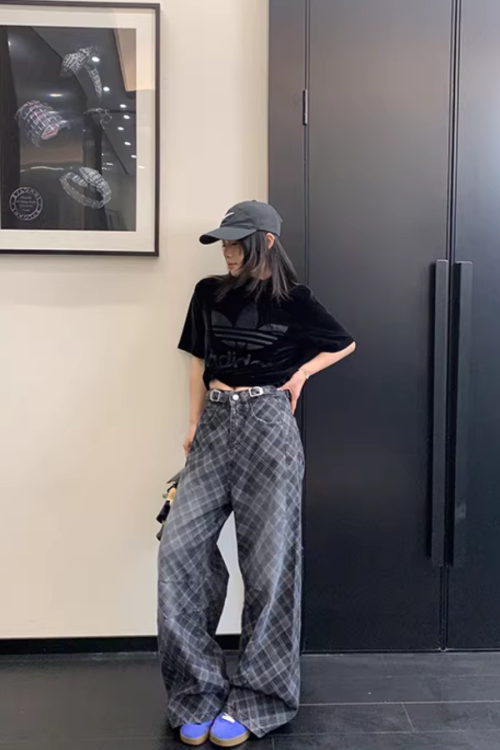 Plaid Wide-Leg Jeans