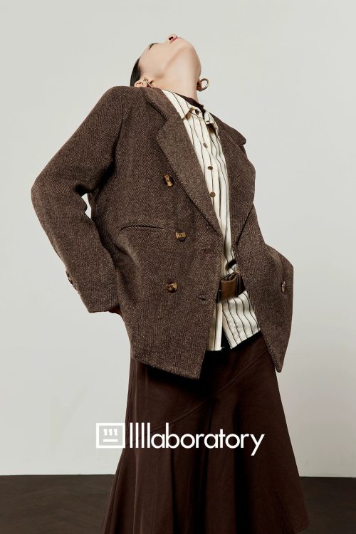 Retro Autumn Jacket / Striped Shirt / Brown Asymmetrical Skirt