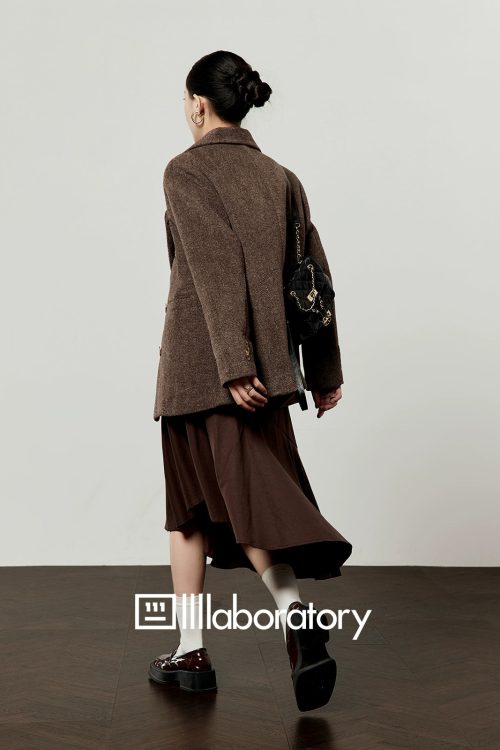 Retro Autumn Jacket / Striped Shirt / Brown Asymmetrical Skirt