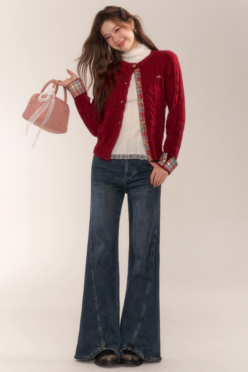 Retro College Short Knit