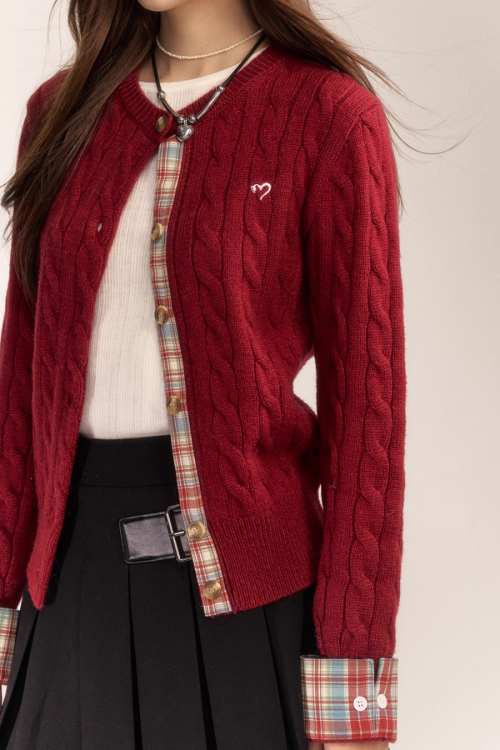 Retro College Short Knit