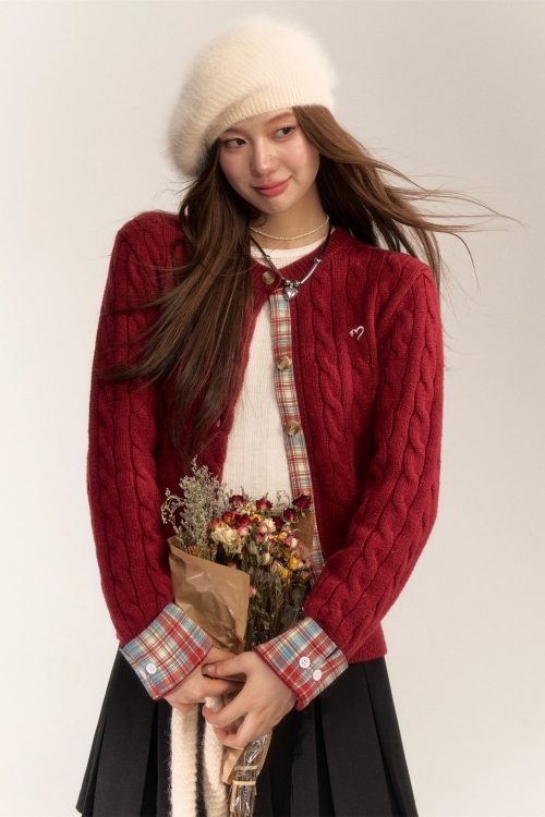 Retro College Short Knit