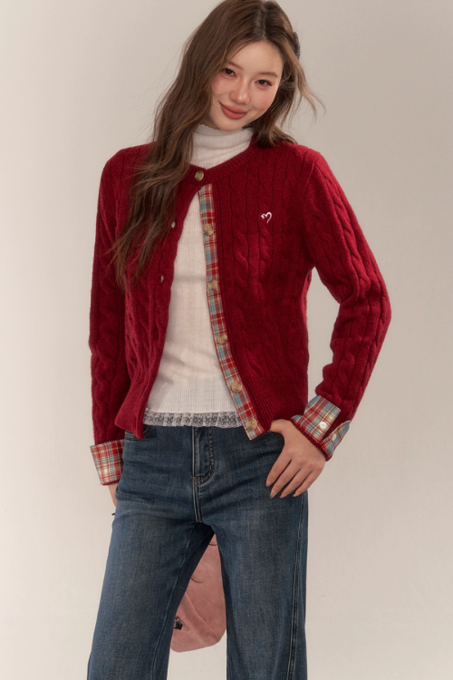 Retro College Short Knit