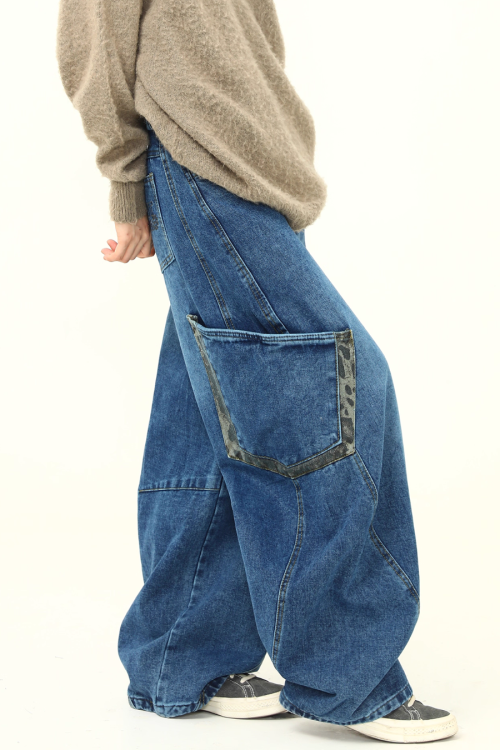 Retro Curve Wide Denim Pants