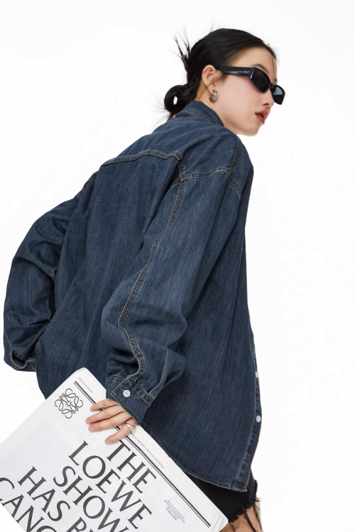 Retro Loose Silhouette Denim Shirt