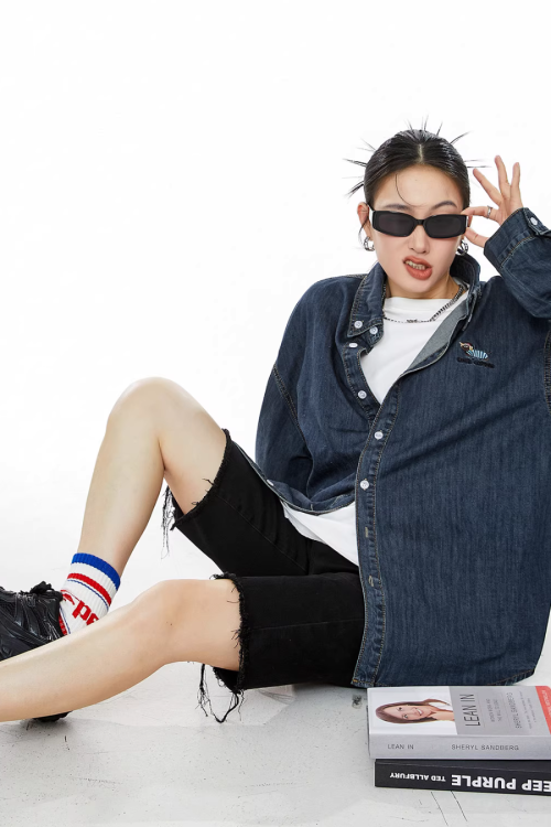 Retro Loose Silhouette Denim Shirt
