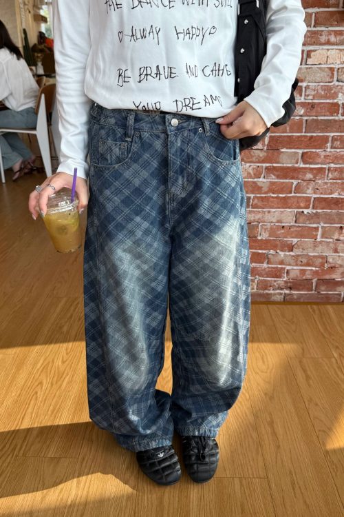 Retro Plaid Curved Knife Jeans