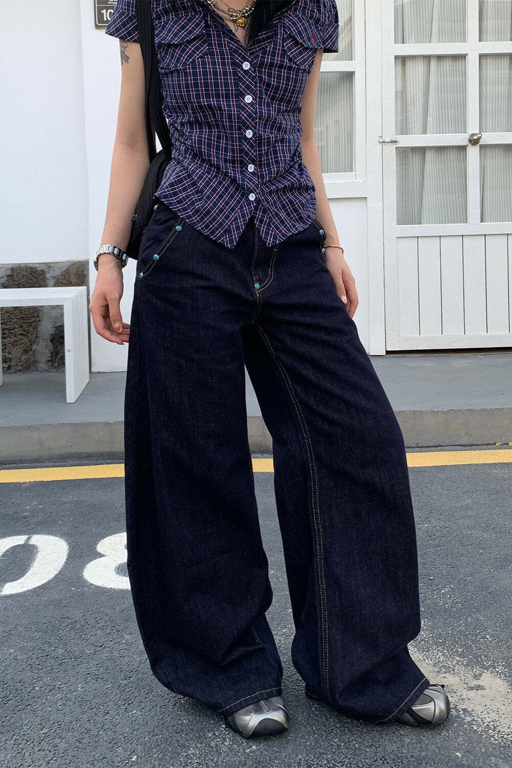 Retro Solid Diamond Accent Wide Leg Jeans Retro Solid Diamond Accent Wide Leg Jeans