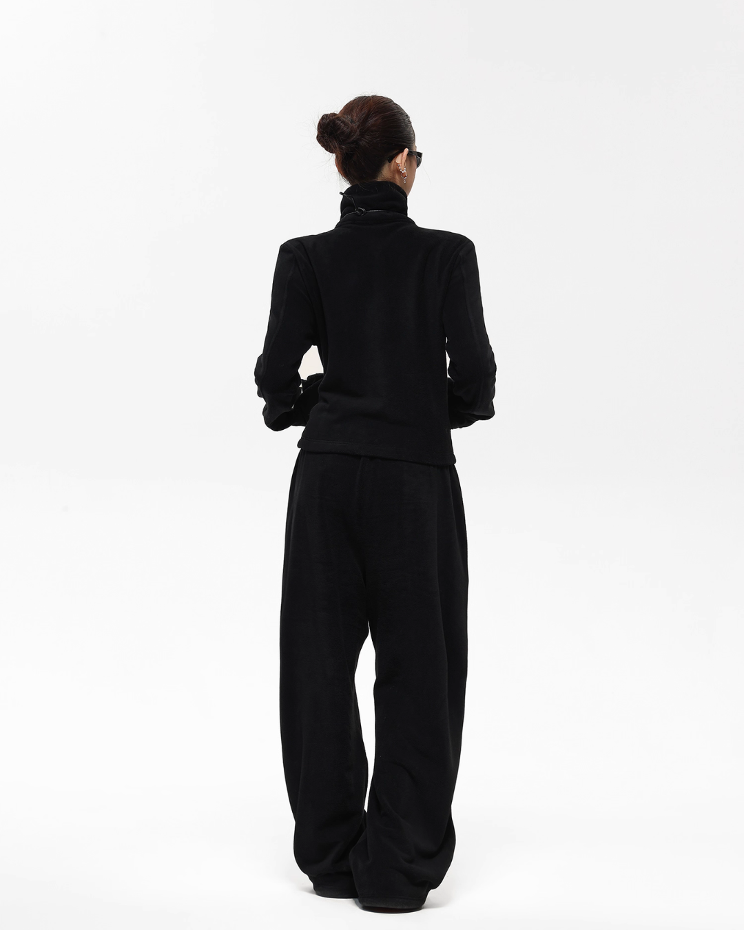 Retro Stand Collar Short Jacket / Sweatpants Retro Stand Collar Short Jacket / Sweatpants