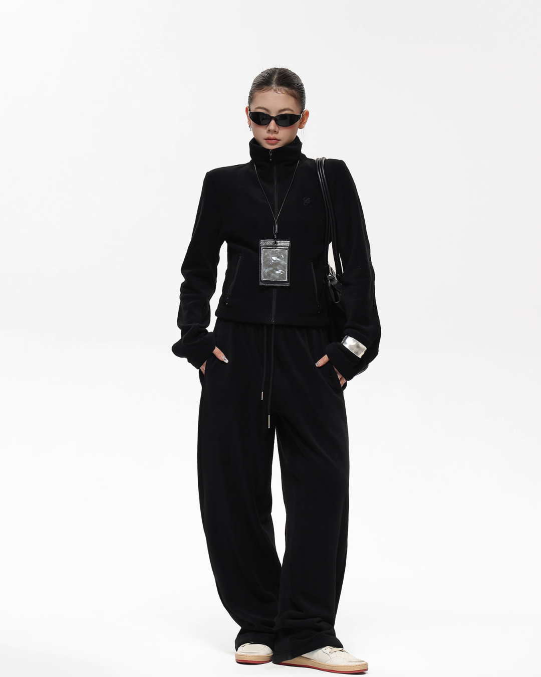 Retro Stand Collar Short Jacket / Sweatpants Retro Stand Collar Short Jacket / Sweatpants