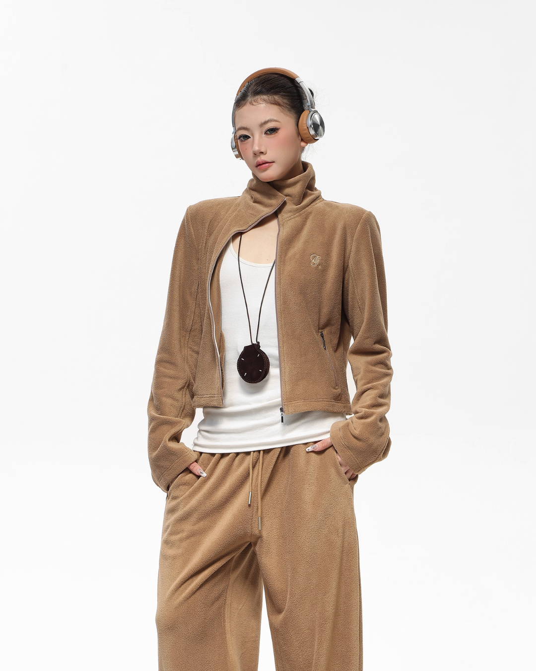 Retro Stand Collar Short Jacket / Sweatpants Retro Stand Collar Short Jacket / Sweatpants