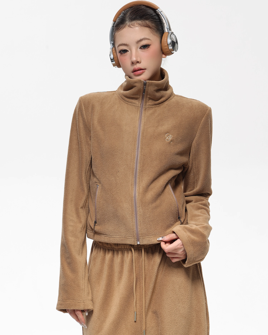 Retro Stand Collar Short Jacket / Sweatpants Retro Stand Collar Short Jacket / Sweatpants