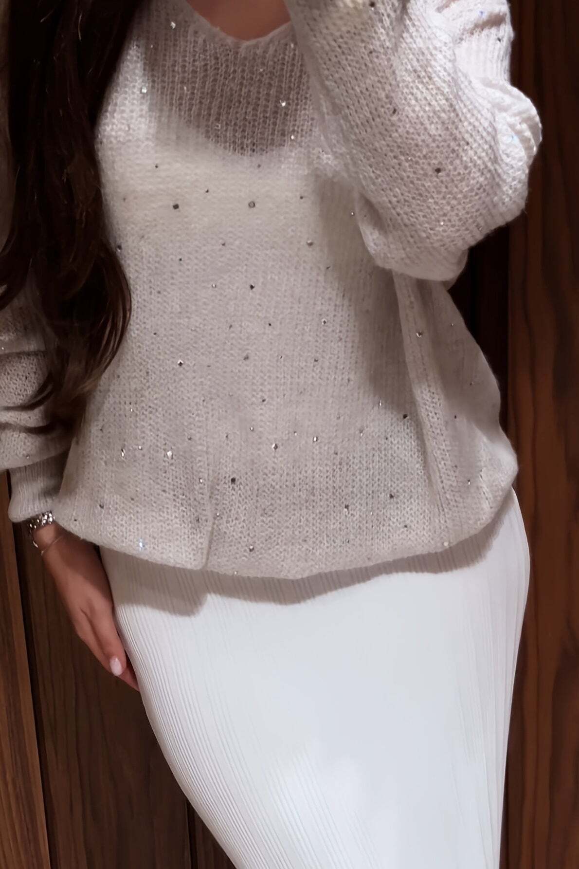 Rhinestone White V Neck Long Sleeve Knit Blouse Rhinestone White V Neck Long Sleeve Knit Blouse