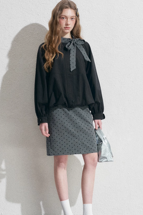 Ribbon Collar Long-Sleeve Blouse / Polka Dot Skirt