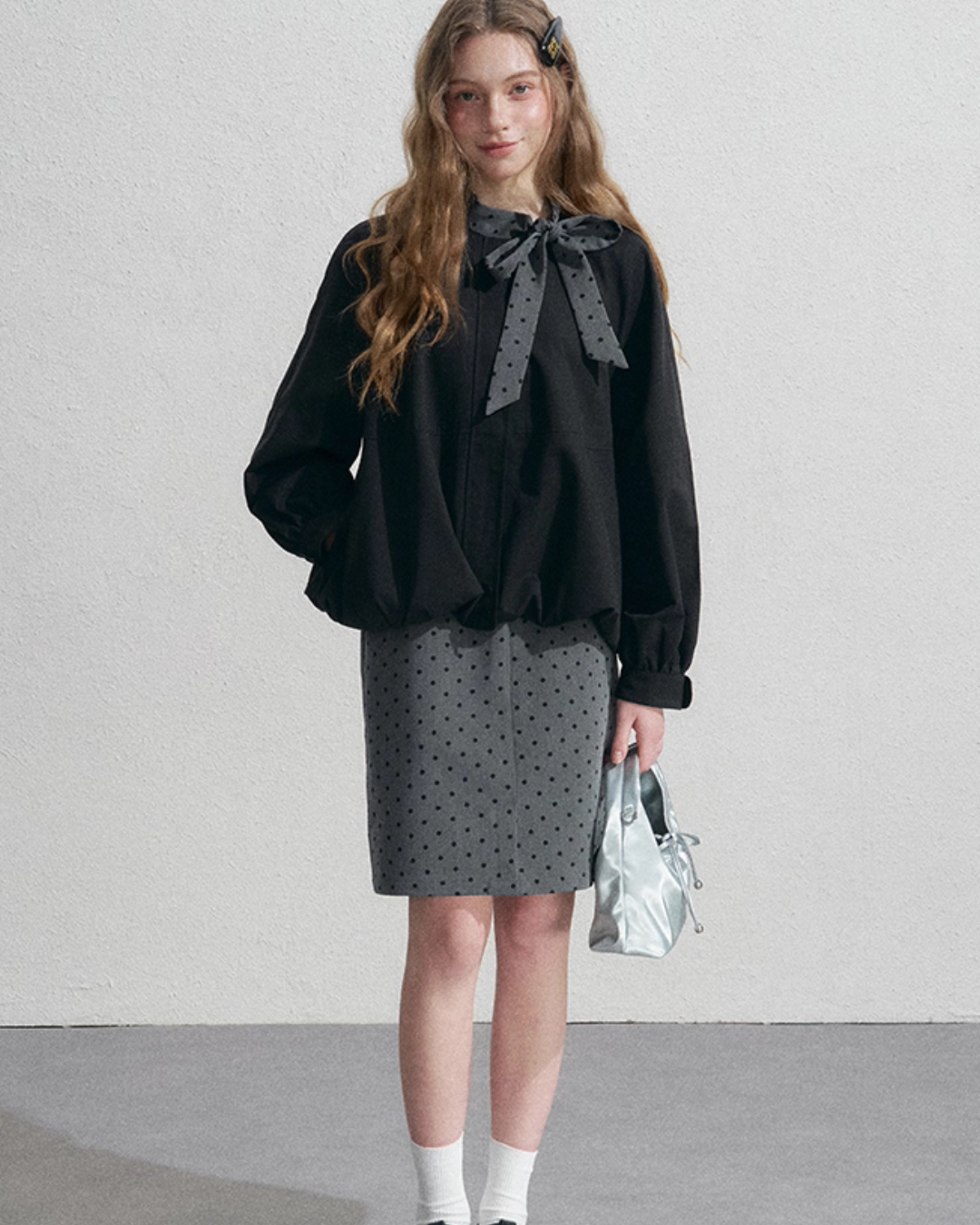 Ribbon Collar Long-Sleeve Blouse / Polka Dot Skirt Ribbon Collar Long-Sleeve Blouse / Polka Dot Skirt