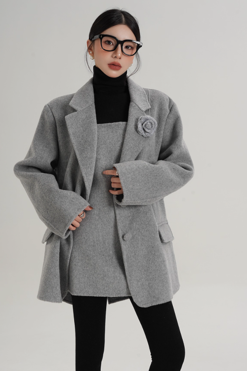 Rose Motif Wool Jacket / Cami Knit Dress