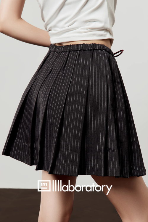 Round Knit Top / Striped A-Line Mini Skirt