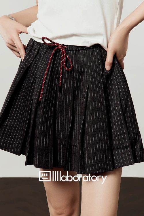 Round Knit Top / Striped A-Line Mini Skirt