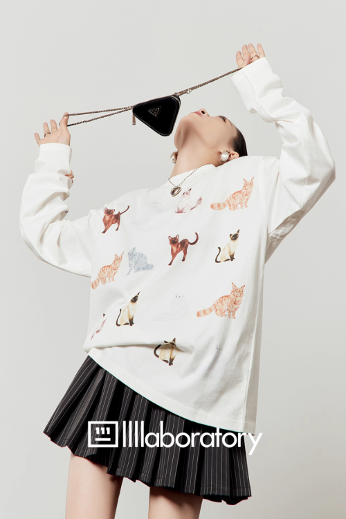 Round Knit Top / Striped A-Line Mini Skirt