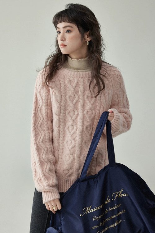 Round Neck Cable Knit Top