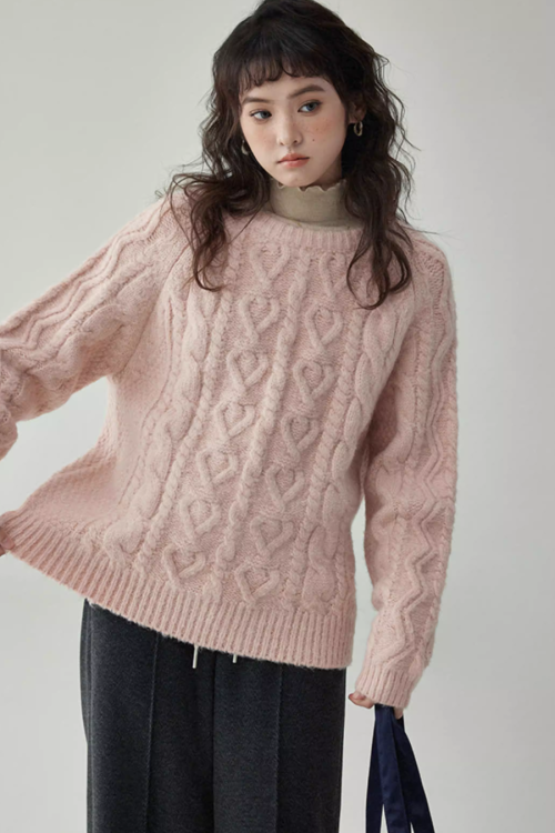Round Neck Cable Knit Top