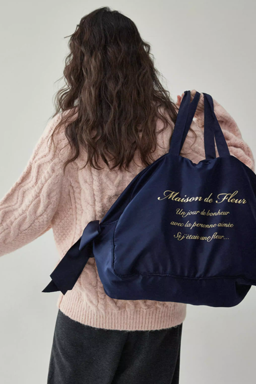 Round Neck Cable Knit Top