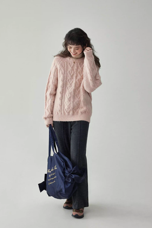 Round Neck Cable Knit Top