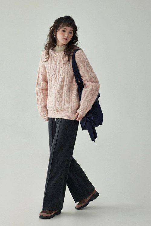 Round Neck Cable Knit Top