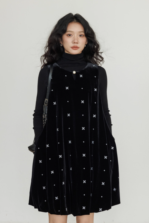 Round Neck Embroidered Vest Dress