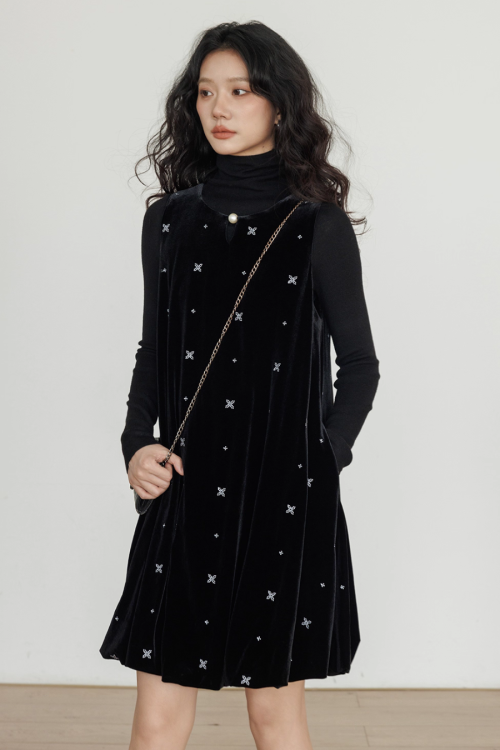 Round Neck Embroidered Vest Dress
