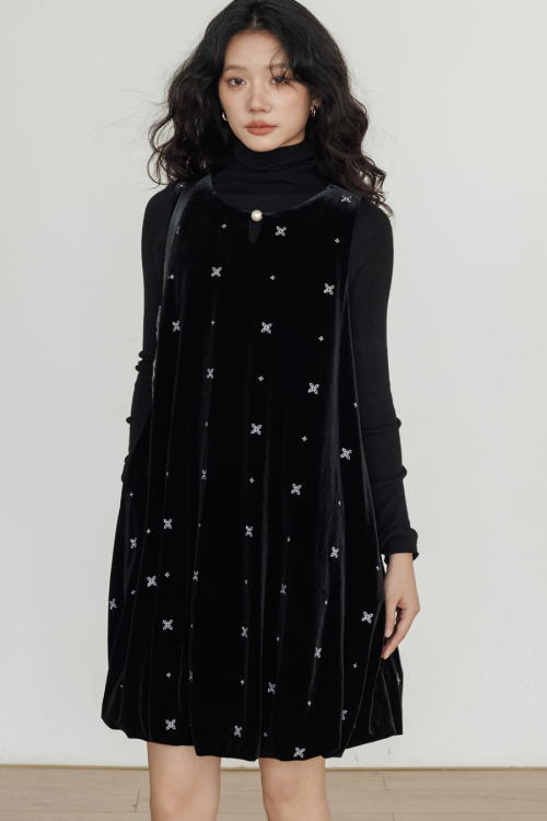 Round Neck Embroidered Vest Dress