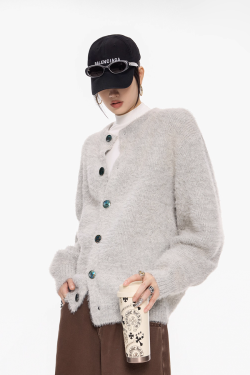 Round Neck Knit Cardigan