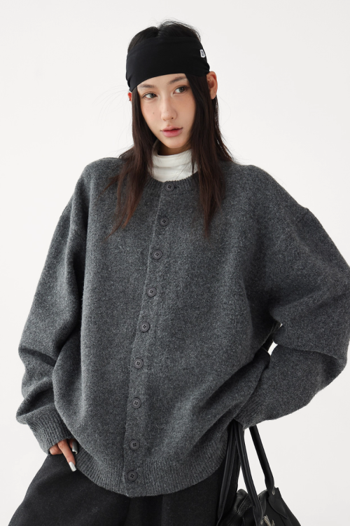 Round-Neck Knit Cardigan