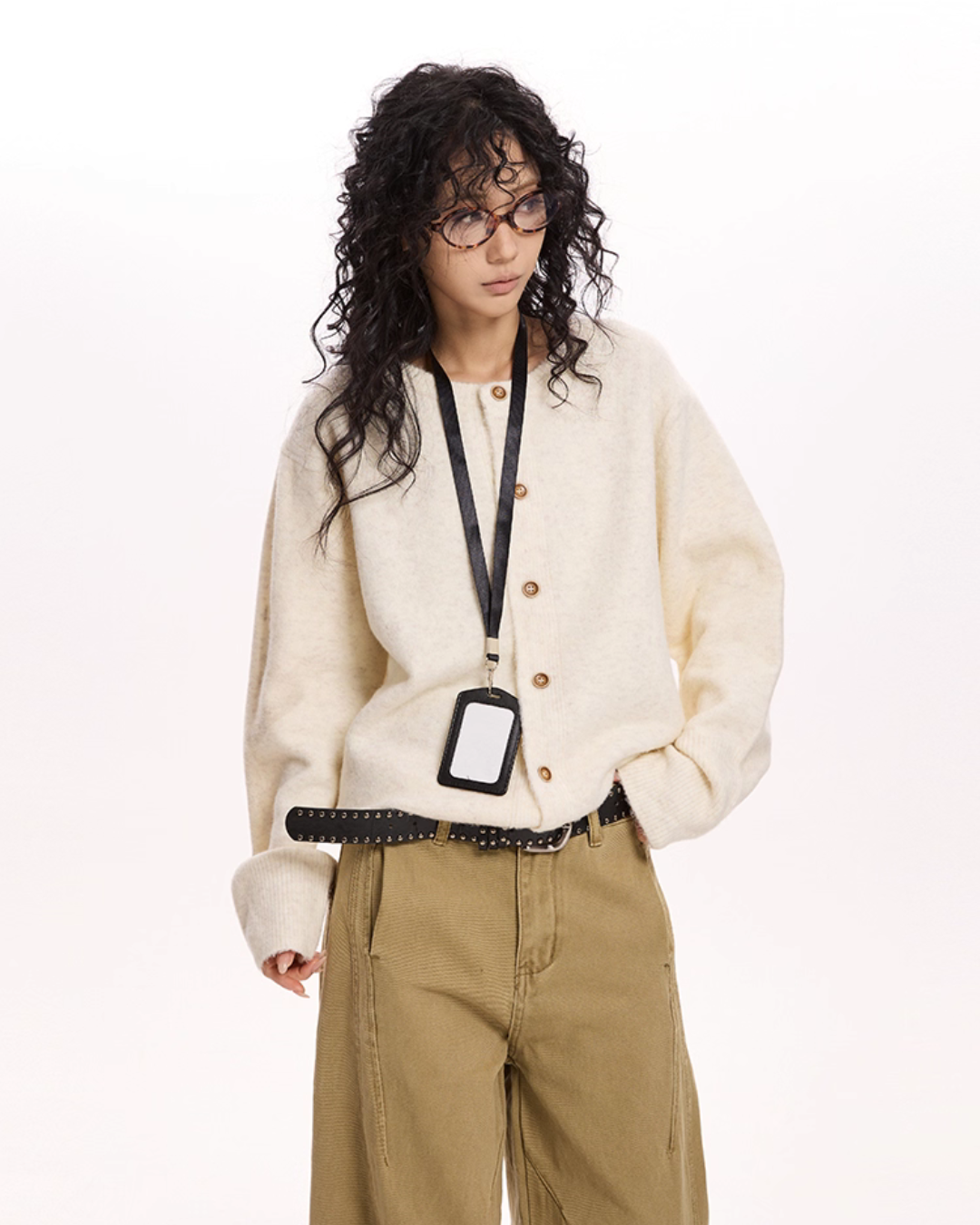 Round Neck Knit Cardigan Round Neck Knit Cardigan