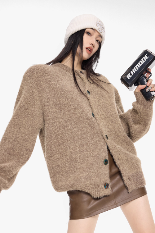 Round Neck Knit Cardigan