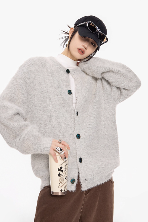 Round Neck Knit Cardigan