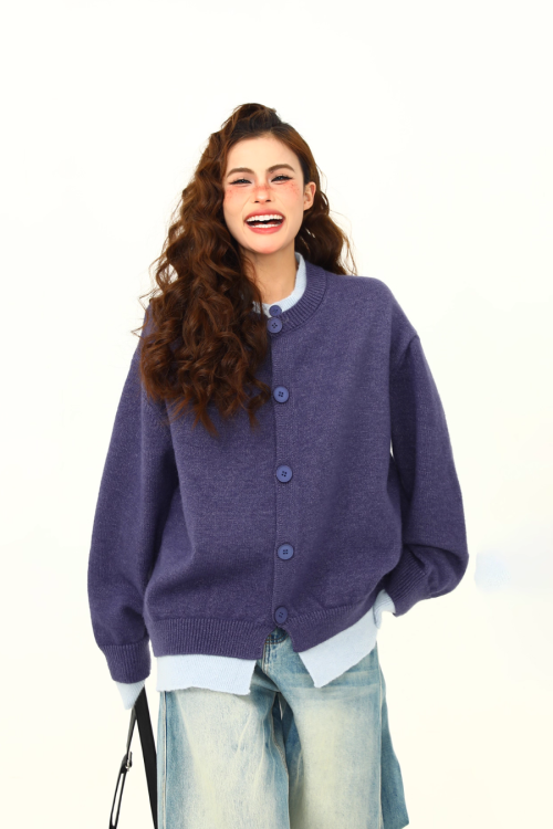 Round Neck Knit Cardigan