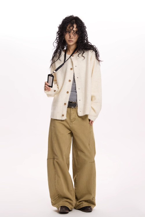 Round Neck Knit Cardigan