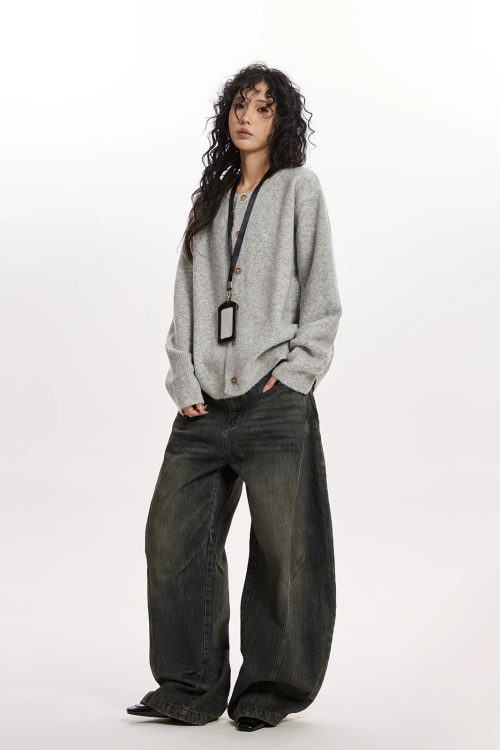 Round Neck Knit Cardigan